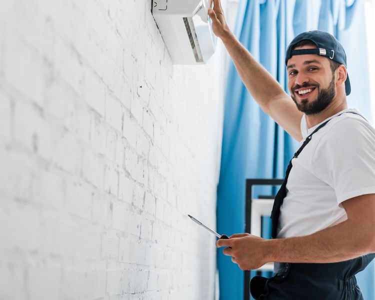 Tecnici Professionisti di Climatizzatori e Condizionatori a Perugia